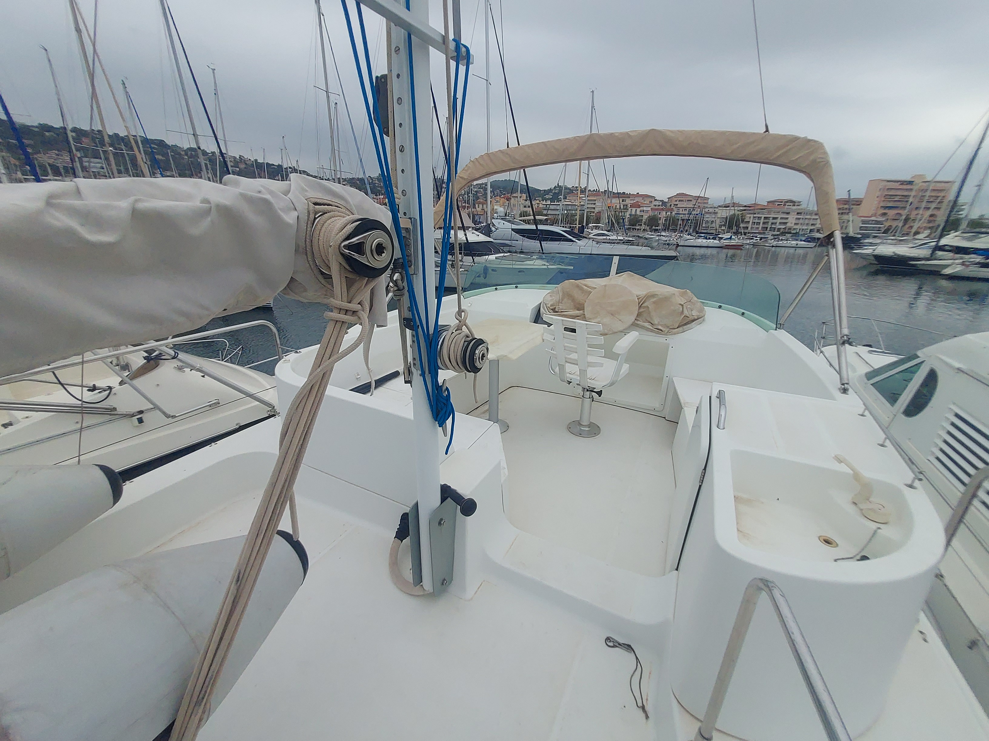 slider 5 Beneteau Swift Trawler 42